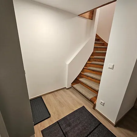 아파트 Cozy, New With 4 Beds Close To Lifts Assachberg