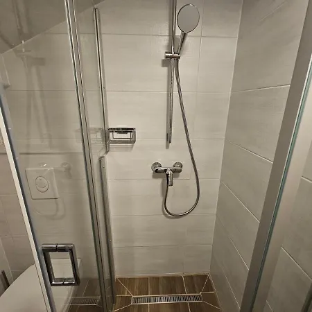 Cozy, New With 4 Beds Close To Lifts Assachberg