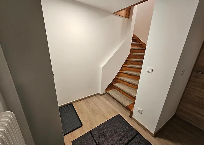 شقة Cozy, New With 4 Beds Close To Lifts Assachberg