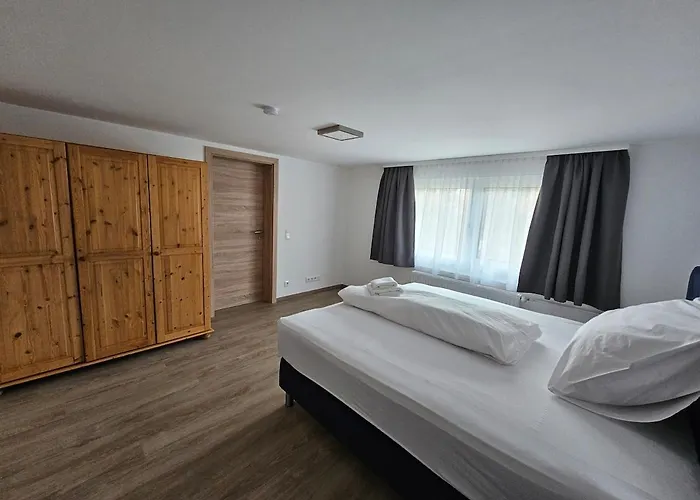 Cozy, New With 4 Beds Close To Lifts شقة